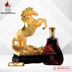 Kệ Rượu Ngựa Phong Thuỷ – Mã Đáo Thành Công